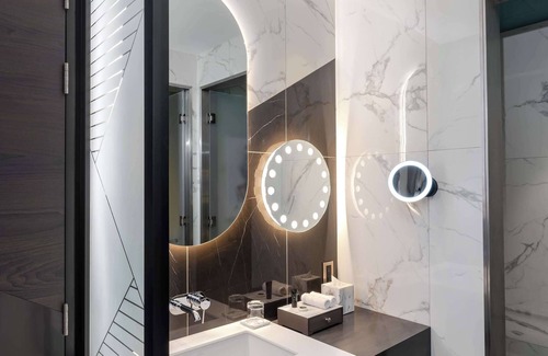 Dubai Hotel | Hyatt Centric Jumeirah Dubai