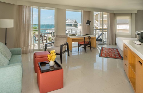 Historic Seaport Complejo | Hyatt Centric Key West Resort and Spa