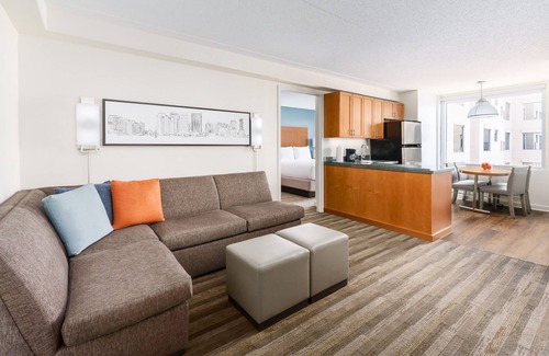 Dania Beach Hotel | HYATT house Fort Lauderdale Airport & Cruise Port