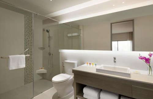 Bangkok Central Business District Hotel | Hyatt Place Bangkok Sukhumvit 24