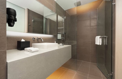 Nana Hotel | Hyatt Place Bangkok Sukhumvit 1
