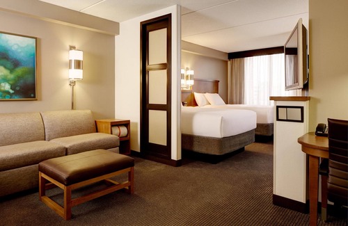 Luohu Hotel | Hyatt Place Shenzhen Dongmen