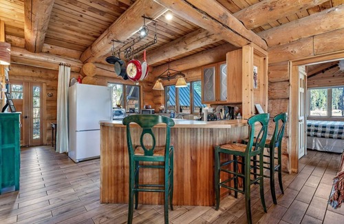 Ashland Casa | Hyatt Prairie Mountain Cabin