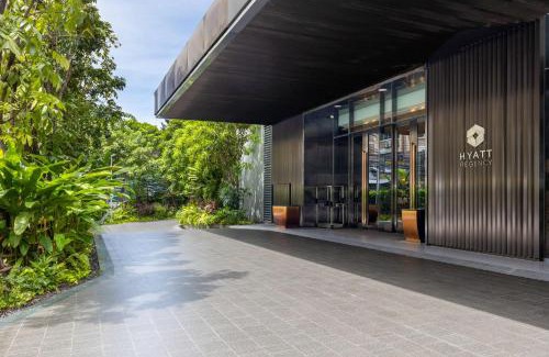 Nana Hotel | Hyatt Regency Bangkok Sukhumvit