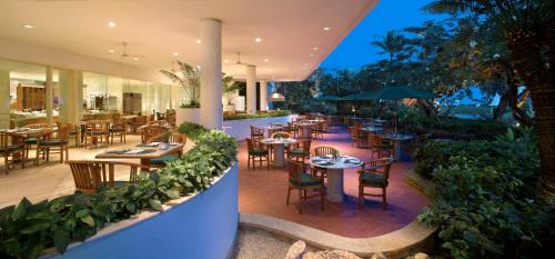 Garapan Hotel | Hyatt Regency Saipan