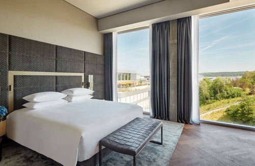 Kloten Hotel | Hyatt Regency Zurich Airport The Circle