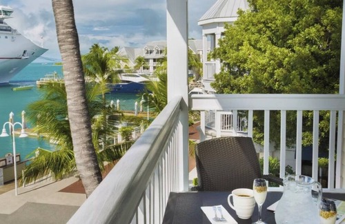 Truman Annex Casa | Hyatt Sunset Harbor Key West Studio MAR 10-16 & MAR17-23 2 STUDIO UNITS AVAIL