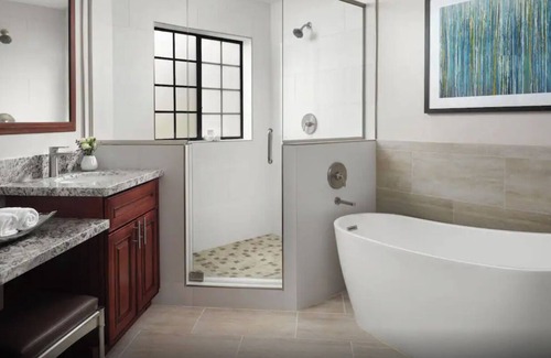 Escondido Condominio | Hyatt Vacation Club @ Welk Resort 2BR/2 BA July 6-13, 2024