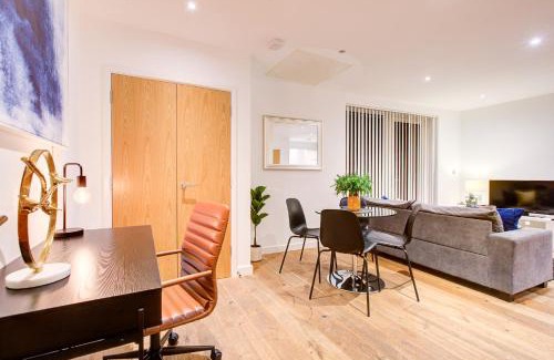 Peninsula Apartamento | Hybrid Resi - London, Greenwich near O2 Arena