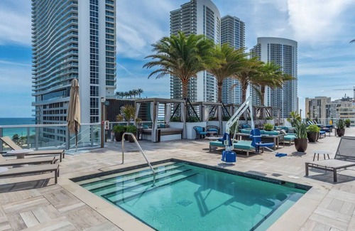 Hollywood South Central Beach Complejo | Hyde Beach House