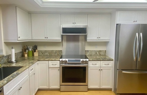 Pelican Bay Condominio | Hyde Park 406A in Pelican Bay Naples Fl Spacious 3 bedroom condo fully equipped