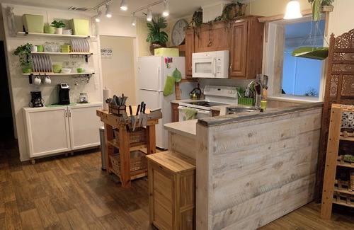 Lakeport Casa | Hyde’s Hydeaway