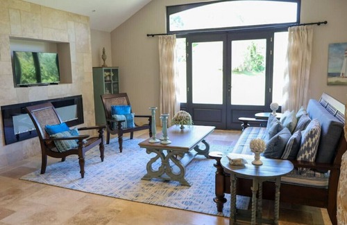 Siorac-en-Perigord Casa | Hydrangea Hideaway - Magnificent Guest House on the bank of the Dordogne