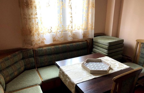 Velji Vinogradi Apartamento | HYGGE:Cozy 1-bedroom apartment in heart of Budva