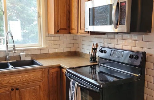 Little Valley Casa | Hygge Home in ski country - 4 bed, 2 bath family home