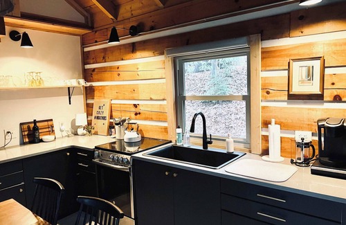 Cashes Valley Cabina | Hygge House | Book 2 nights, stay 3 nights!