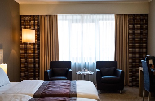Statiekwartier Hotel | Hyllit Hotel