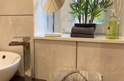 North West Apartamento | Hyndland Garden Flat 2 Double Bedroom West End