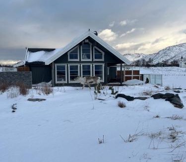 Botnhamn Casa | Hytte i Tromsø