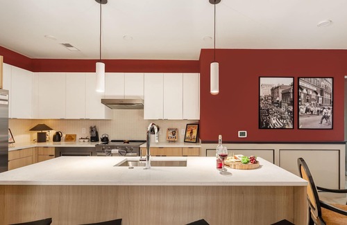 Eighth Avenue Casa | Hyve-Historically Nashville-Walk To Broadway