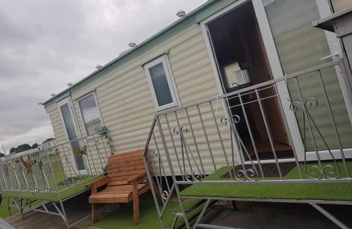 Ingoldmells Casa | I 10 Caravan 4 Berth chase caravan park