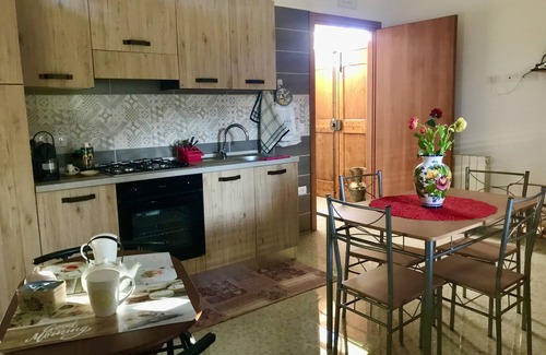 Pennadomo Casa | I 3 falchi Bed & Breakfast