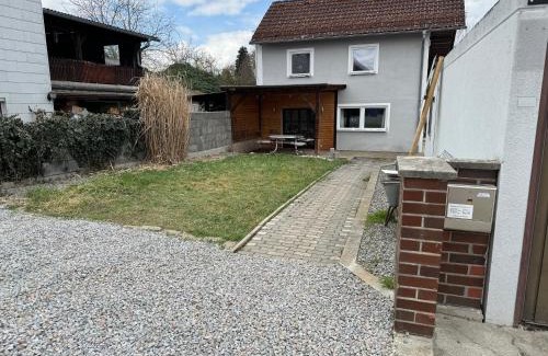 Frontenhausen Apartamento | I Apartment 8 Personen - Monteurwohnung - Ferienwohnung - Frontenhausen