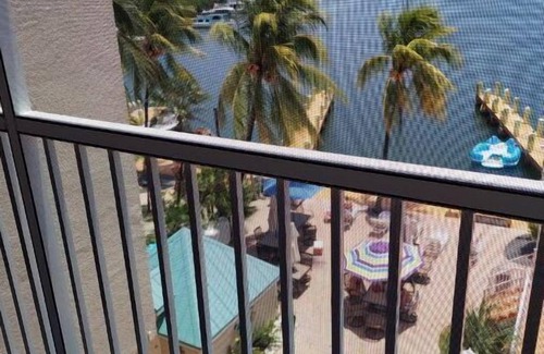 Key Largo Condominio | I bedroom condo ,beautiful views of bay .