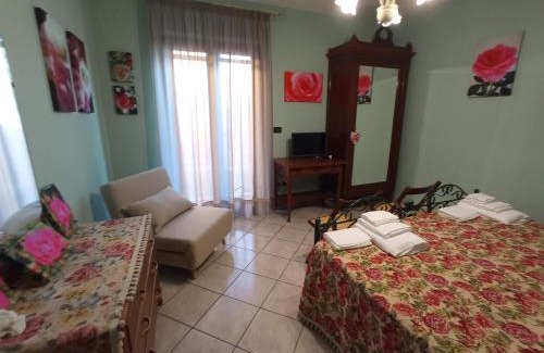Pietramelara Casa | I Fiori di AminA "Le Rose"