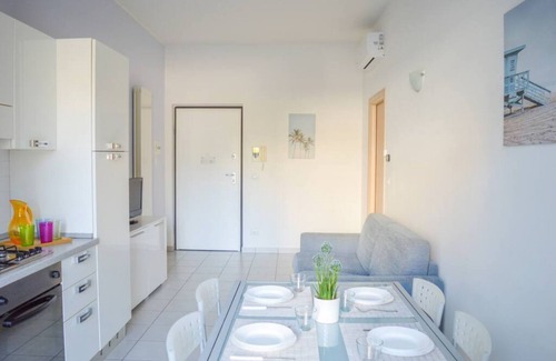 Foggetta Apartamento | I Gabbiani 10 - Ali - Two-room apartment on second floor with balcony
