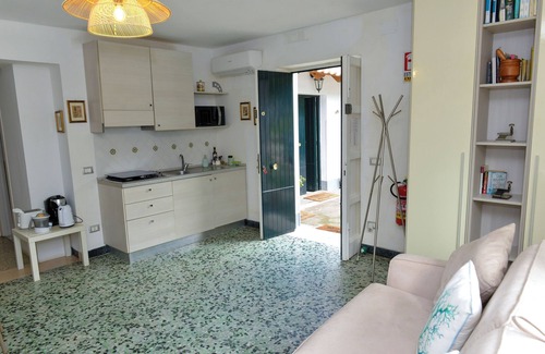 Meta Casa | I Giardini di Daphne