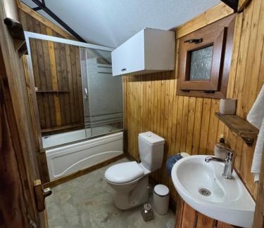 Selcuk Otro | İncir Bungalov Karavan Park Efes-Kuşadası