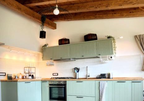 Castelnuovo Vomano Apartamento | Iacobhouse, casa con giardino esclusivo e parcheggio privato con vista sul Gran Sasso