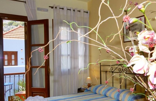 Symi Hotel | Iapetos Village