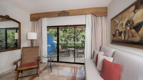 Villa Juarez Complejo | Iberostar Waves Paraíso Beach - All Inclusive