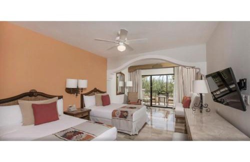 Villa Juarez Complejo | Iberostar Waves Paraíso Beach - All Inclusive