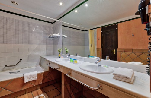 Almuñécar Hotel | Ibersol Almuñecar Beach & Spa