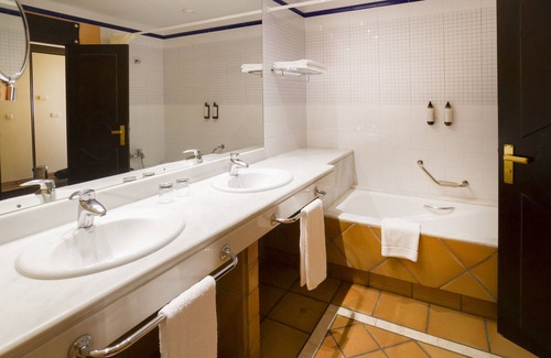 Almuñécar Hotel | Ibersol Almuñecar Beach & Spa