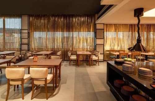 Vyalikaval HBCS Layout Hotel | ibis Bengaluru Hebbal - An Accor Brand