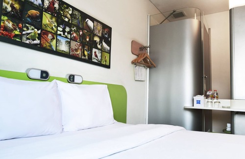 Semarang Hotel | Ibis Budget Semarang Tendean