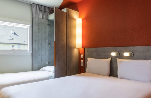 Senlis Hotel | ibis budget Senlis