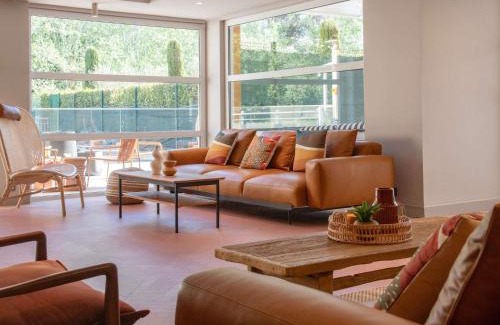 Cogolin Hotel | ibis Golfe de Saint-Tropez