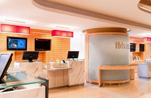 Sheung Wan Hotel | ibis Hong Kong Central And Sheung Wan