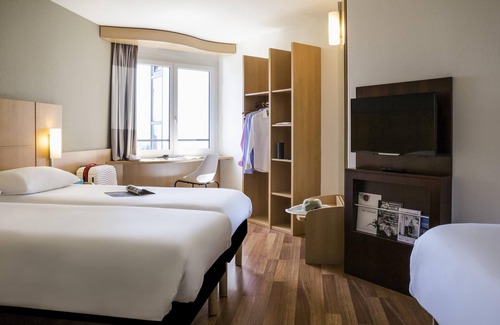 Crissier Hotel | ibis Lausanne Crissier