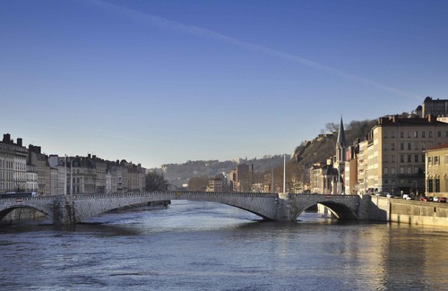 Bron Hotel | Ibis Lyon Bron Eurexpo