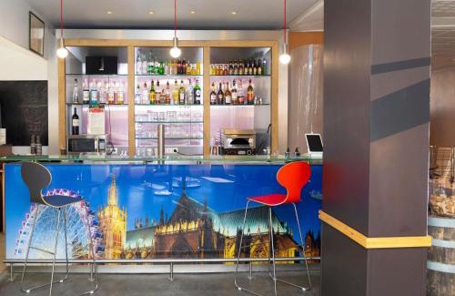 Les Iles Hotel | ibis Metz Centre Cathedrale