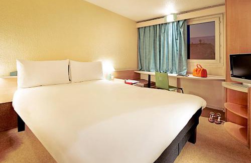 Les Iles Hotel | ibis Metz Centre Cathedrale