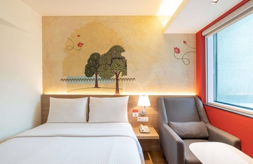 Vile Parle East Hotel | ibis Mumbai Airport Hotel
