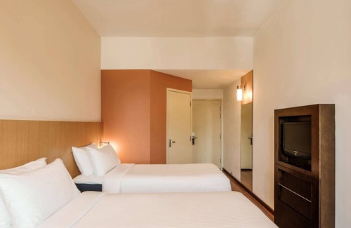 Bencoolen Hotel | ibis Singapore On Bencoolen