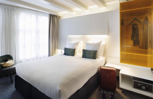 Burgwallen Nieuwe Zijde Hotel | ibis Styles Amsterdam Central Station